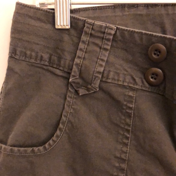Capri flare pants. - Picture 3 of 3